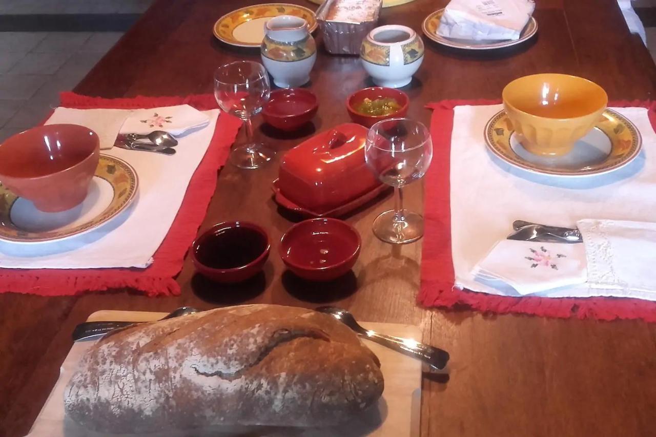 Chez Mialaret Bed & Breakfast Tourniac Екстериор снимка